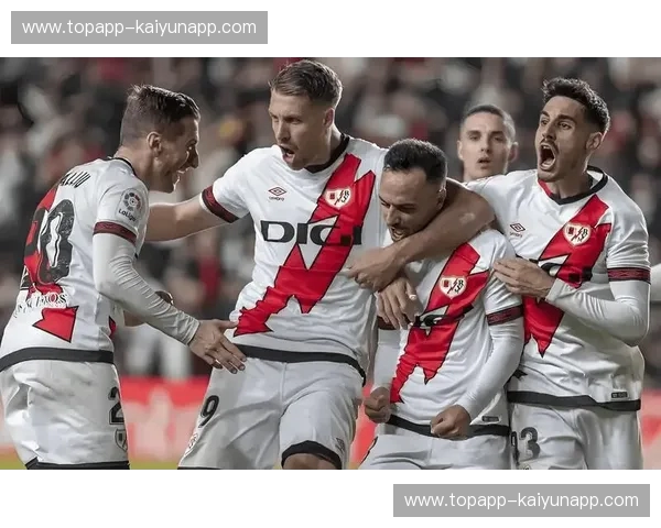 梦剧场的狂欢与维戈的孤勇：曼联vs塞尔塔，一场关于灵魂与荣耀的博弈